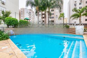 Image 9 - 855270