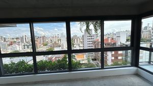 Image 4 - 855276