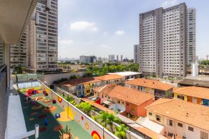 Image 9 - 855278