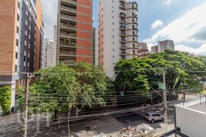 Image 33 - 855280