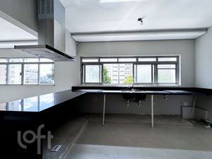 Image 3 - 855290