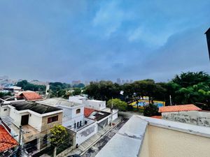 Image 21 - 855294