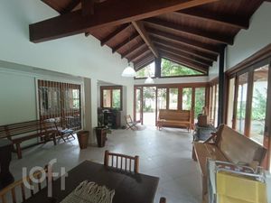 Image 23 - 855323