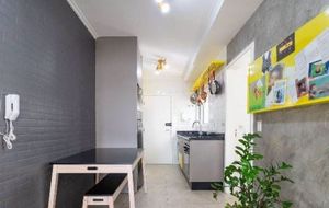 Image 13 - 855334