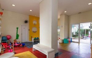 Image 32 - 855334