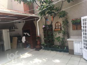 Image 4 - 855335