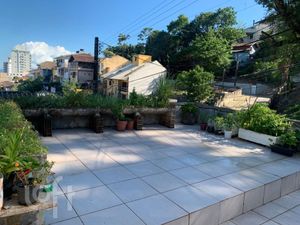 Image 6 - 855345