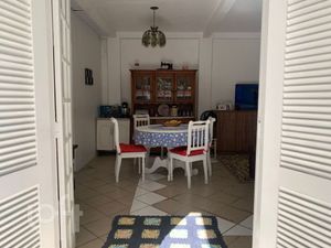 Image 13 - 855345