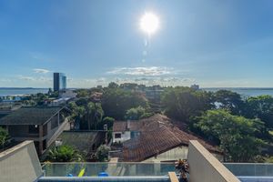 Image 13 - 855349