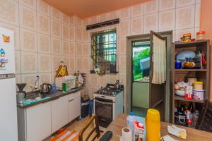 Image 19 - 855366
