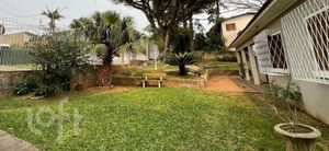 Image 10 - 855373