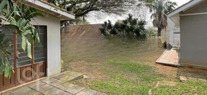 Image 20 - 855373