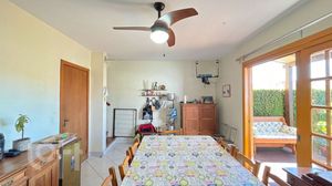 Image 19 - 855400