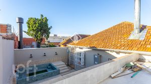 Image 30 - 855401