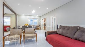 Image 4 - 855401