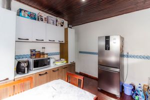 Image 13 - 855402