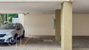 Image 33 - 855403