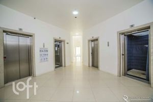 Image 20 - 855409