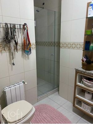 Image 13 - 855412