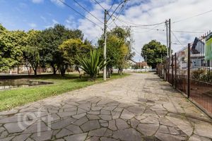 Image 1 - 855418