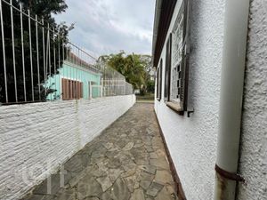 Image 26 - 855418