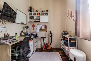 Image 9 - 855418