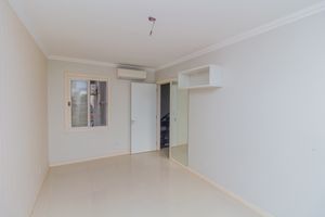 Image 27 - 855432