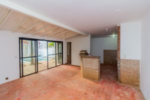 Image 42 - 855432