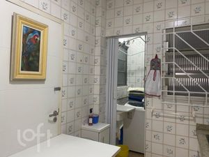 Image 8 - 855457