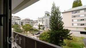 Image 23 - 855459