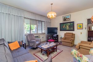 Image 3 - 855483
