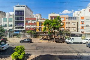 Image 17 - 855483