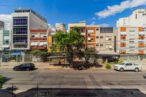 Image 29 - 855483