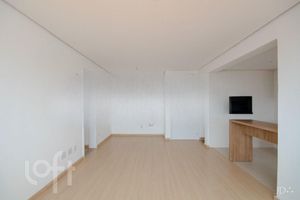 Image 3 - 855516
