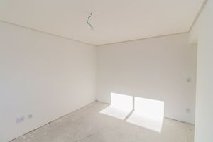 Image 17 - 855549