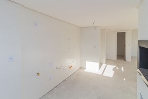 Image 27 - 855549