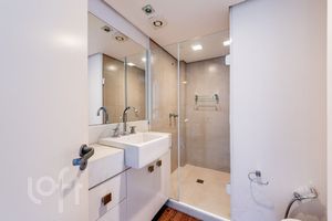 Image 15 - 855553