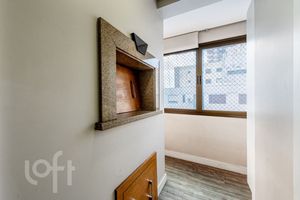 Image 11 - 855553