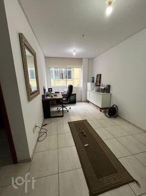 Image 3 - 855563