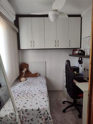 Image 7 - 855601