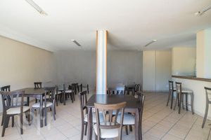 Image 20 - 855641