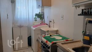 Image 1 - 855654