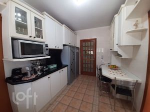 Image 5 - 855661