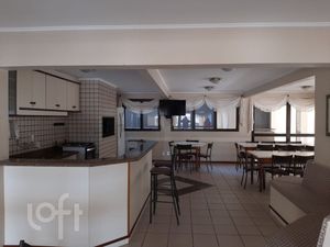 Image 24 - 855661