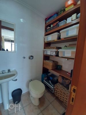 Image 7 - 855661