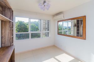 Image 1 - 855664