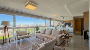 Image 3 - 855668