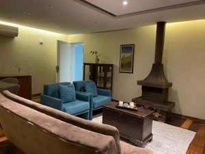 Image 11 - 855692