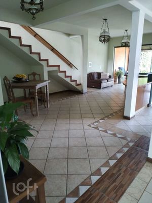Image 7 - 855782
