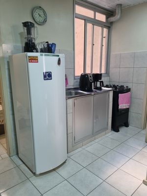 Image 3 - 855786